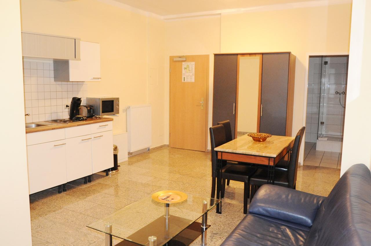 Aparthotel Scheuer Hürth Εξωτερικό φωτογραφία
