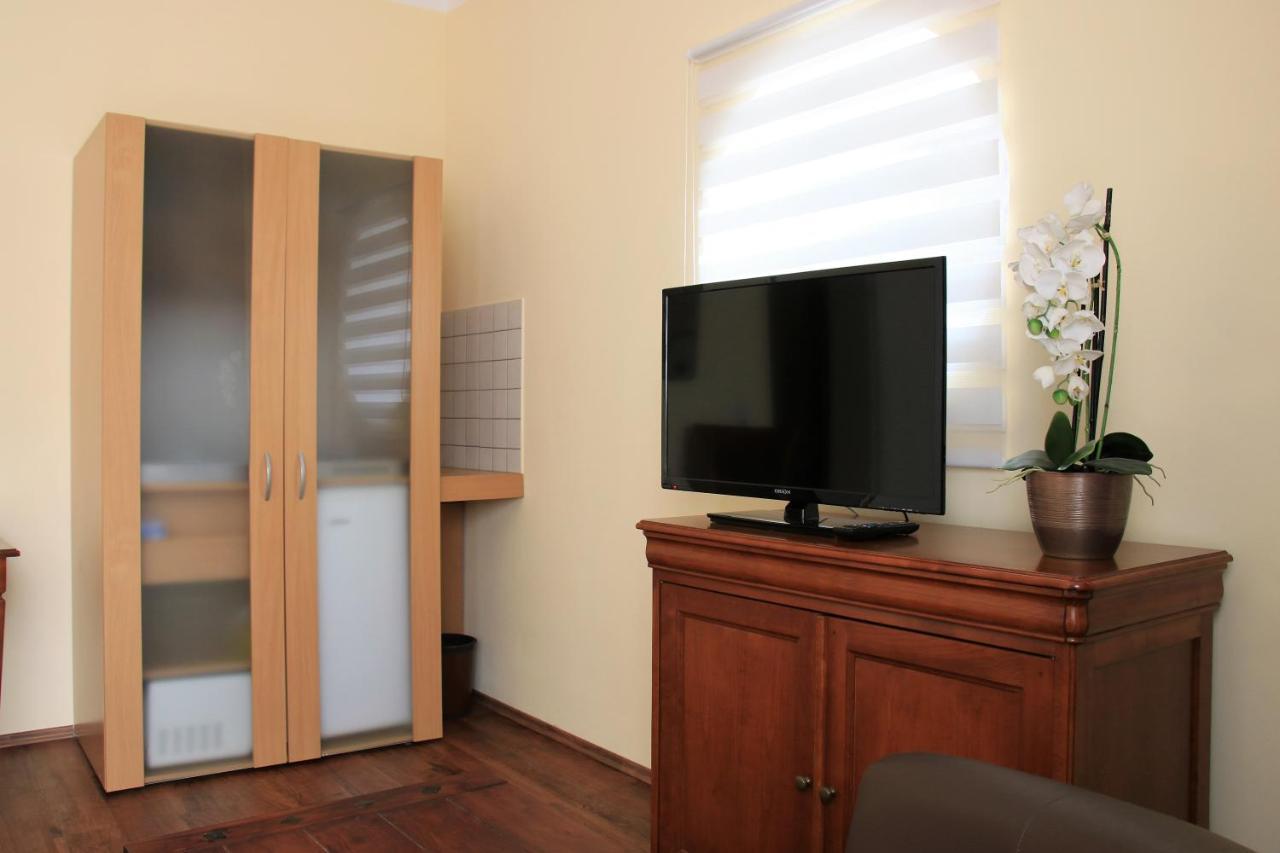 Aparthotel Scheuer Hürth Εξωτερικό φωτογραφία